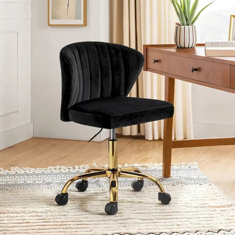 Moderní sametová kancelářská židle s ergonomickým opěradlem typu Wingback, otočná o 360° a se svisle prošívaným opěrákem